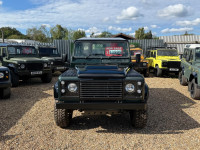 LAND ROVER DEFENDER 90