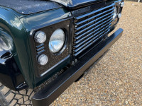 LAND ROVER DEFENDER 90