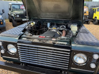 LAND ROVER DEFENDER 90