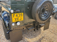 LAND ROVER DEFENDER 90