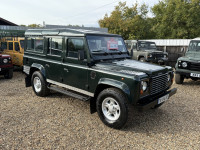 LAND ROVER DEFENDER 110