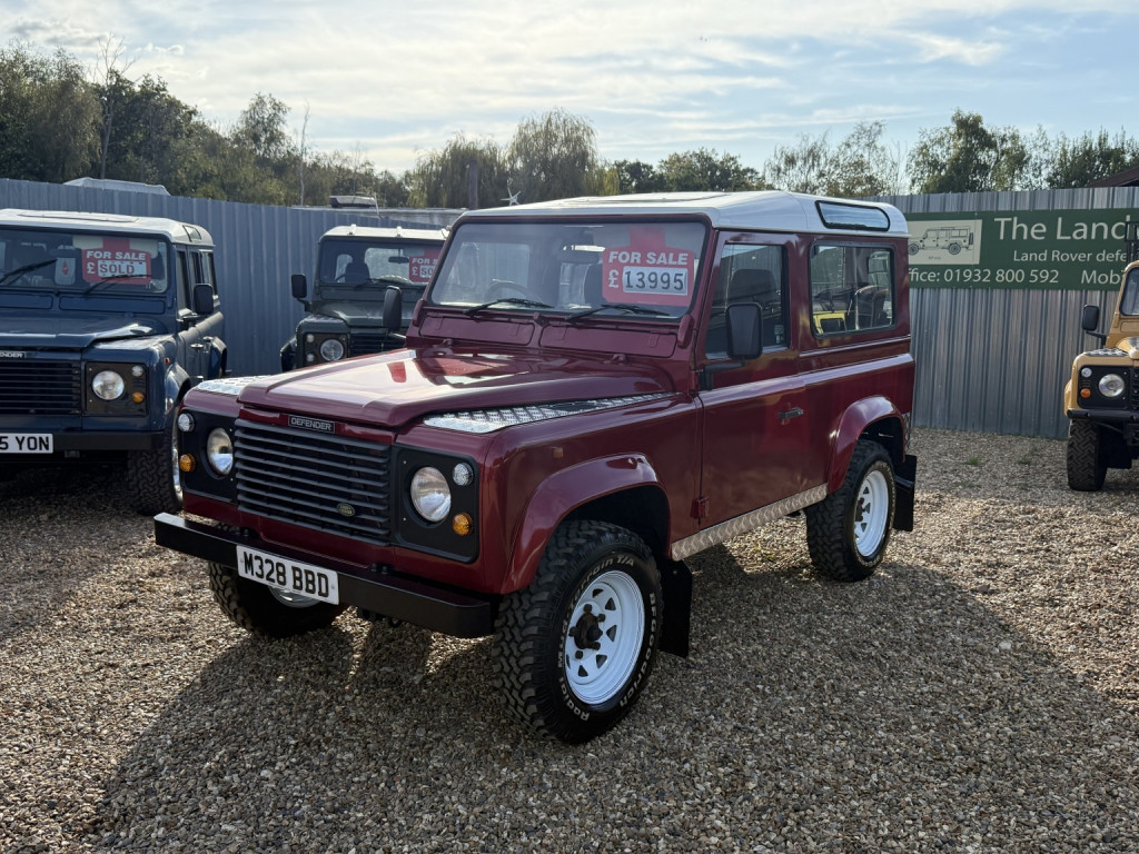 LAND ROVER DEFENDER 90
