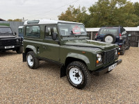 LAND ROVER DEFENDER 90