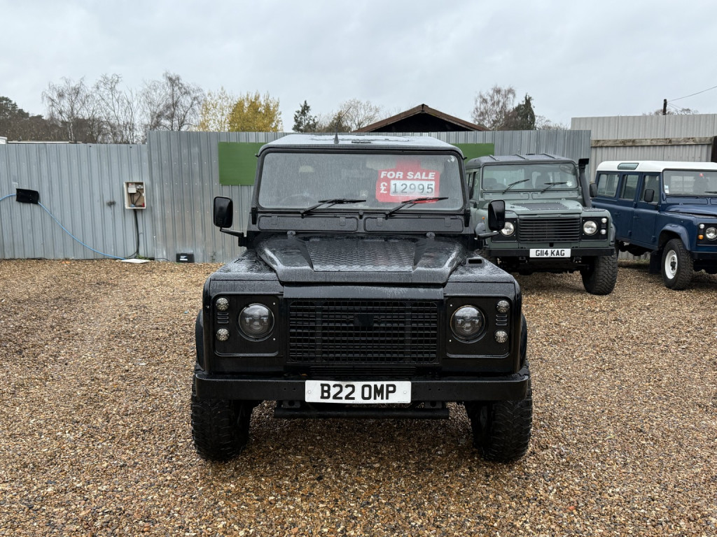 LAND ROVER DEFENDER 110