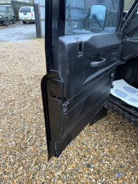 LAND ROVER DEFENDER 110