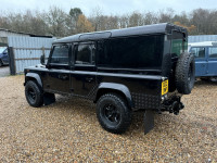 LAND ROVER DEFENDER 110