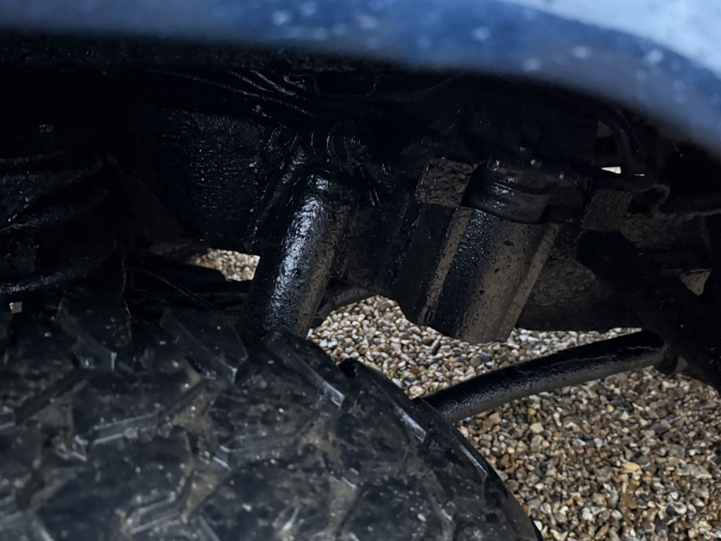 LAND ROVER DEFENDER 90