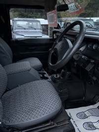LAND ROVER DEFENDER 90