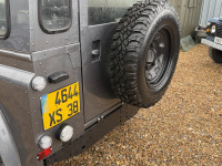 LAND ROVER DEFENDER 90