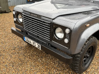 LAND ROVER DEFENDER 90