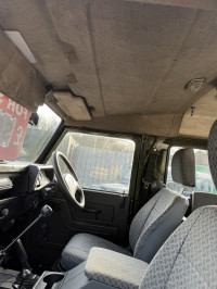 LAND ROVER DEFENDER 90