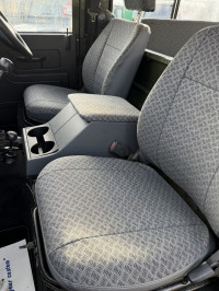 LAND ROVER DEFENDER 90