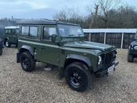 LAND ROVER DEFENDER 90