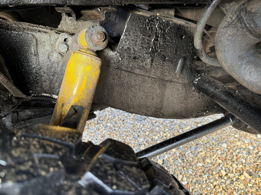 LAND ROVER DEFENDER 90