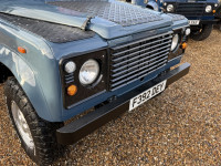 LAND ROVER DEFENDER 90
