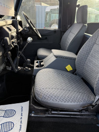 LAND ROVER DEFENDER 90