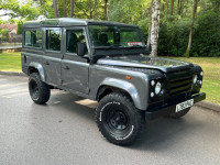LAND ROVER DEFENDER 110