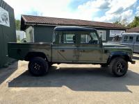 LAND ROVER DEFENDER 130