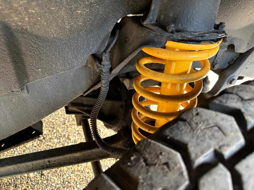 LAND ROVER DEFENDER 130