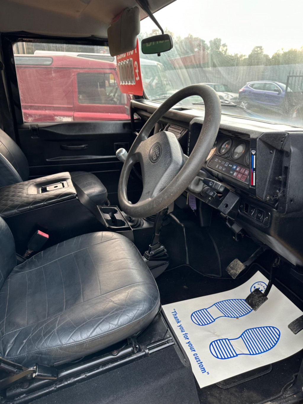 LAND ROVER DEFENDER 130