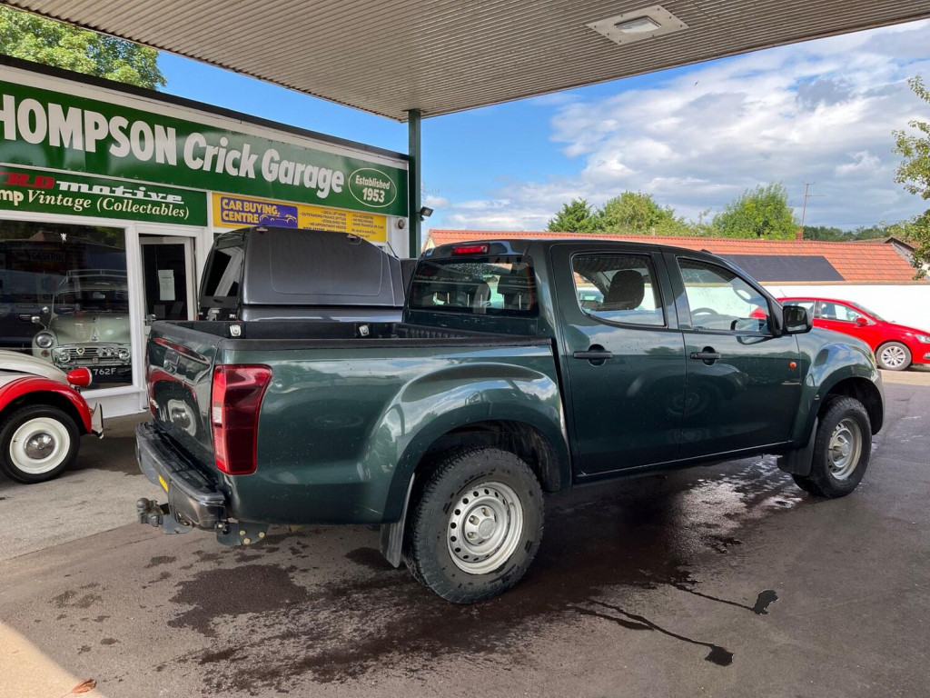 ISUZU D-MAX