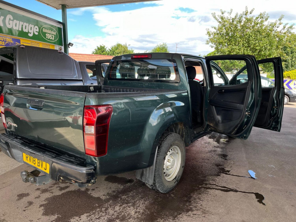 ISUZU D-MAX