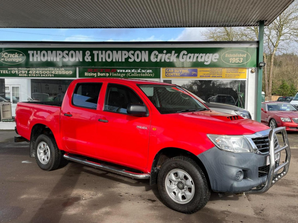 TOYOTA HILUX
