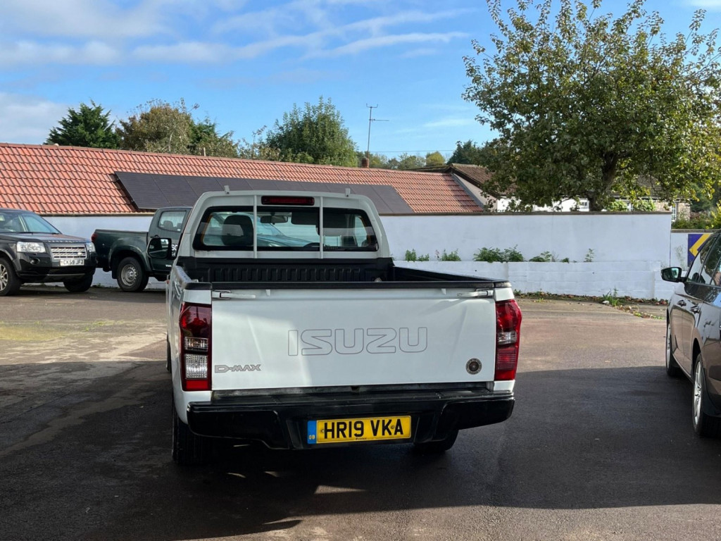 ISUZU D-MAX