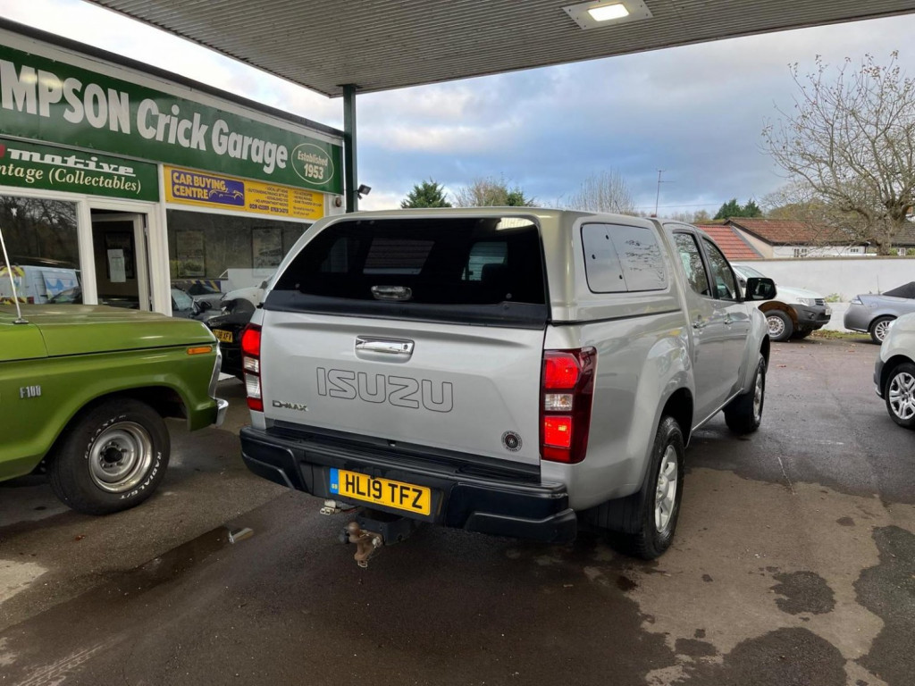 ISUZU D-MAX