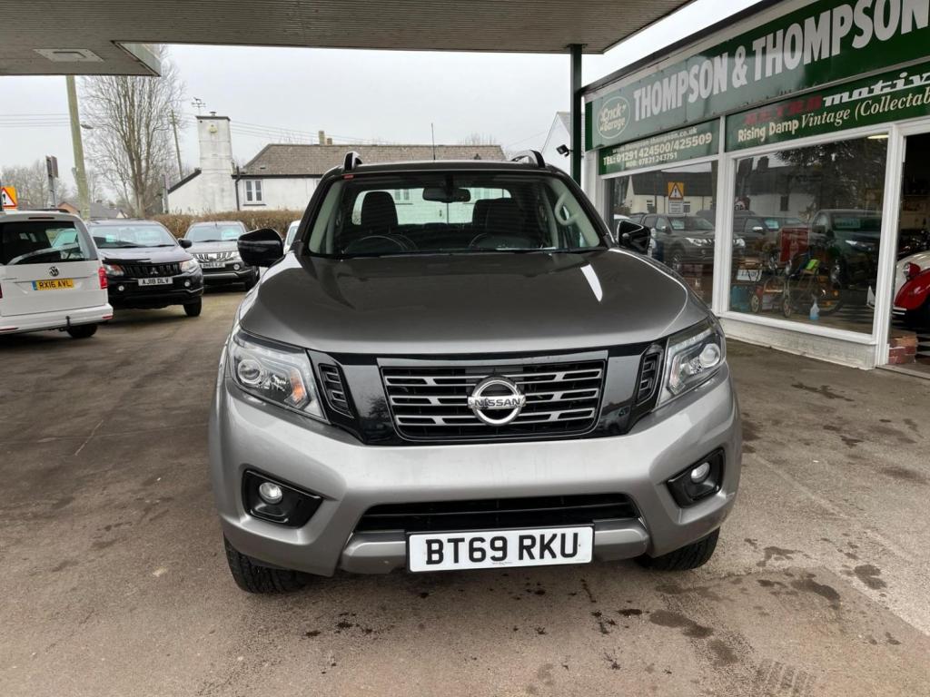 NISSAN NAVARA