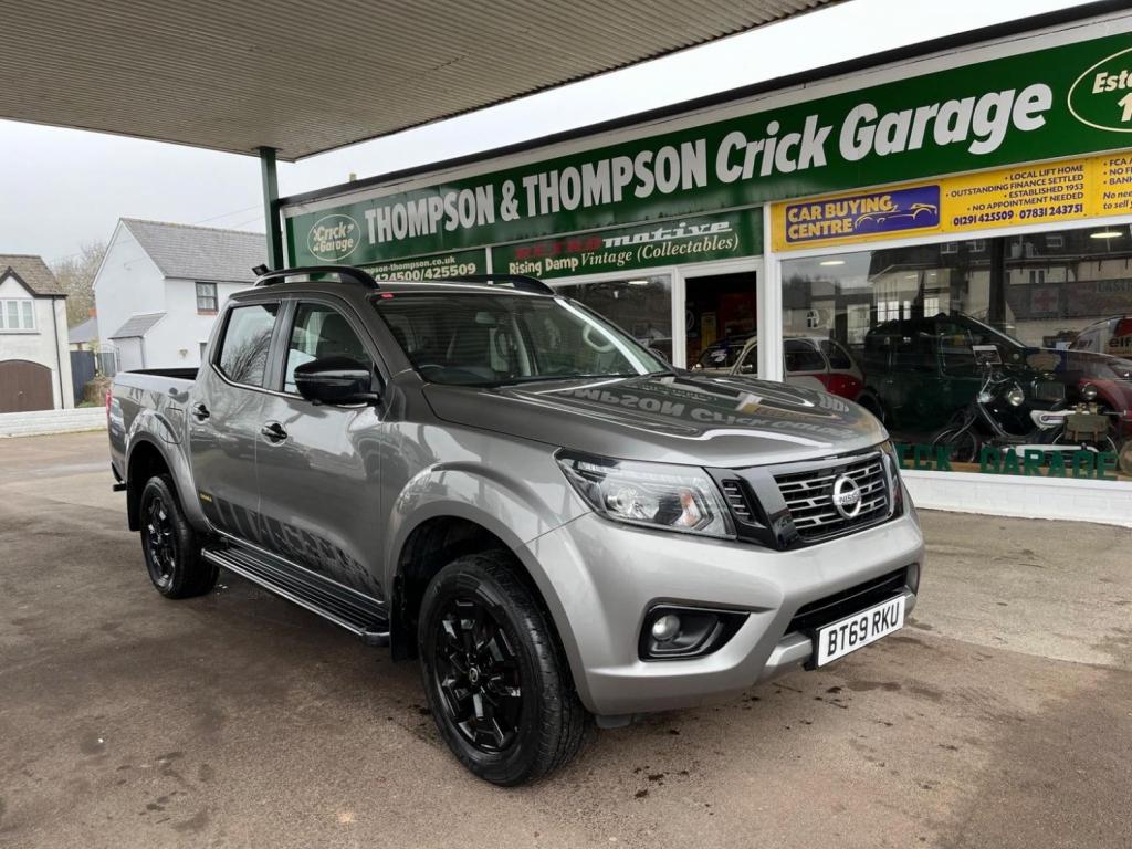 NISSAN NAVARA