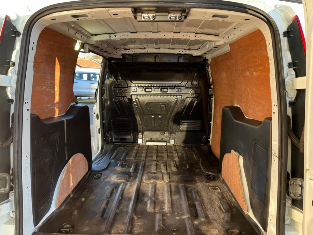 FORD TRANSIT CONNECT
