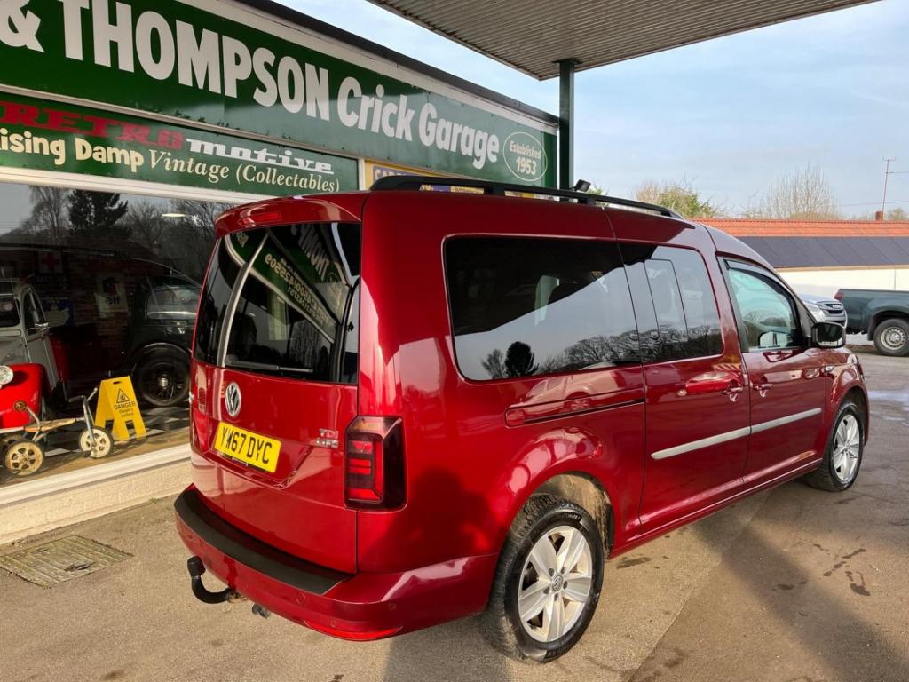 VOLKSWAGEN CADDY MAXI LIFE