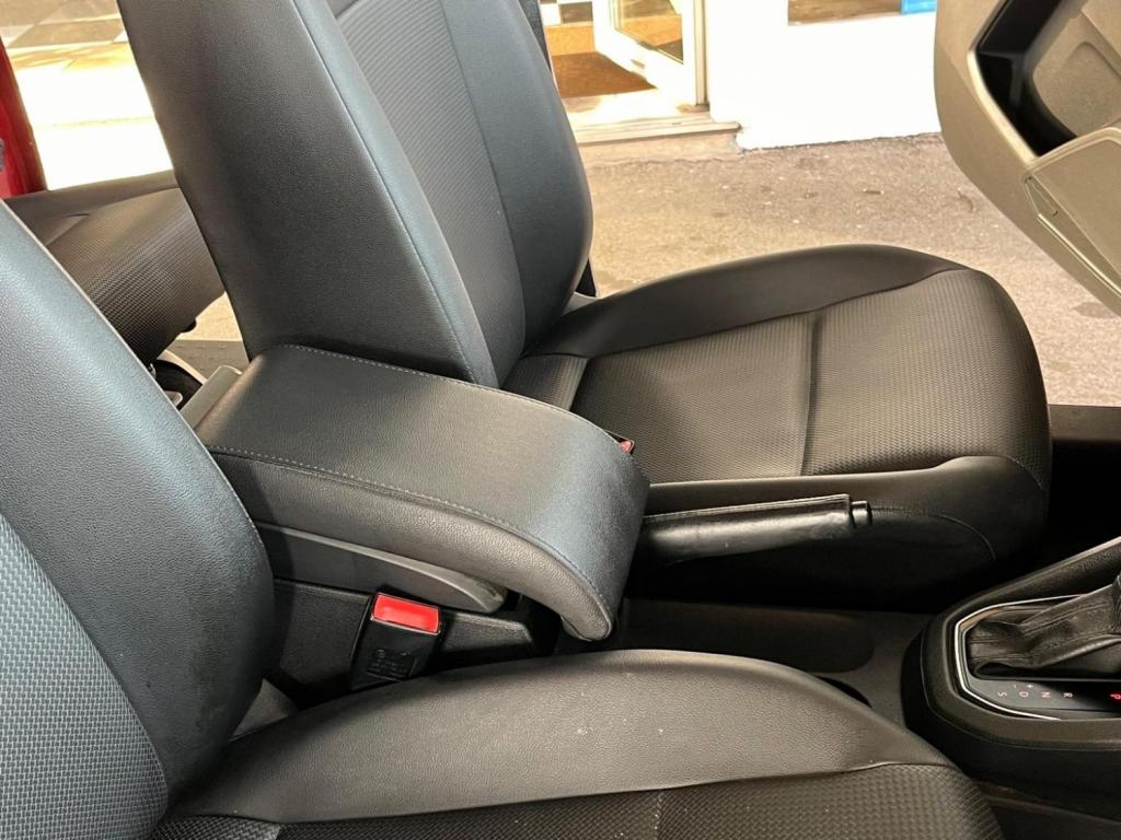 VOLKSWAGEN CADDY MAXI LIFE