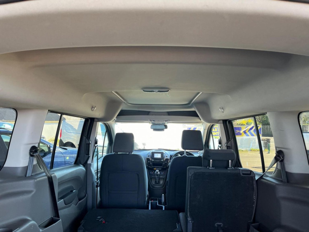 FORD GRAND TOURNEO CONNECT