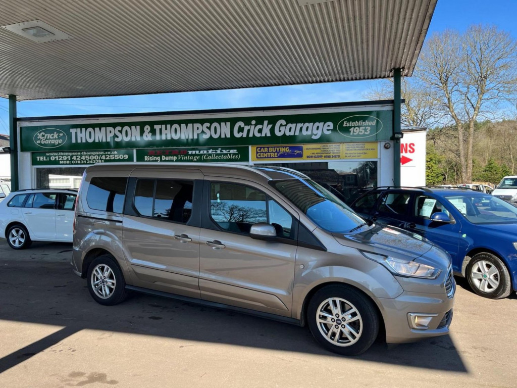 FORD GRAND TOURNEO CONNECT