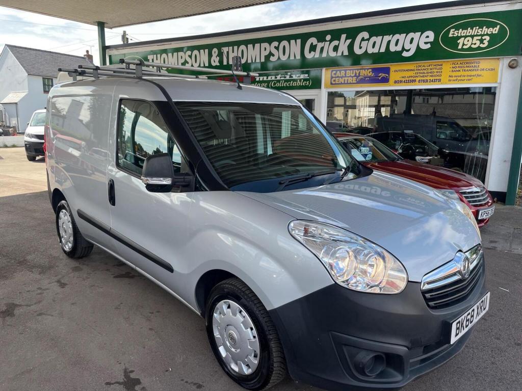 VAUXHALL COMBO