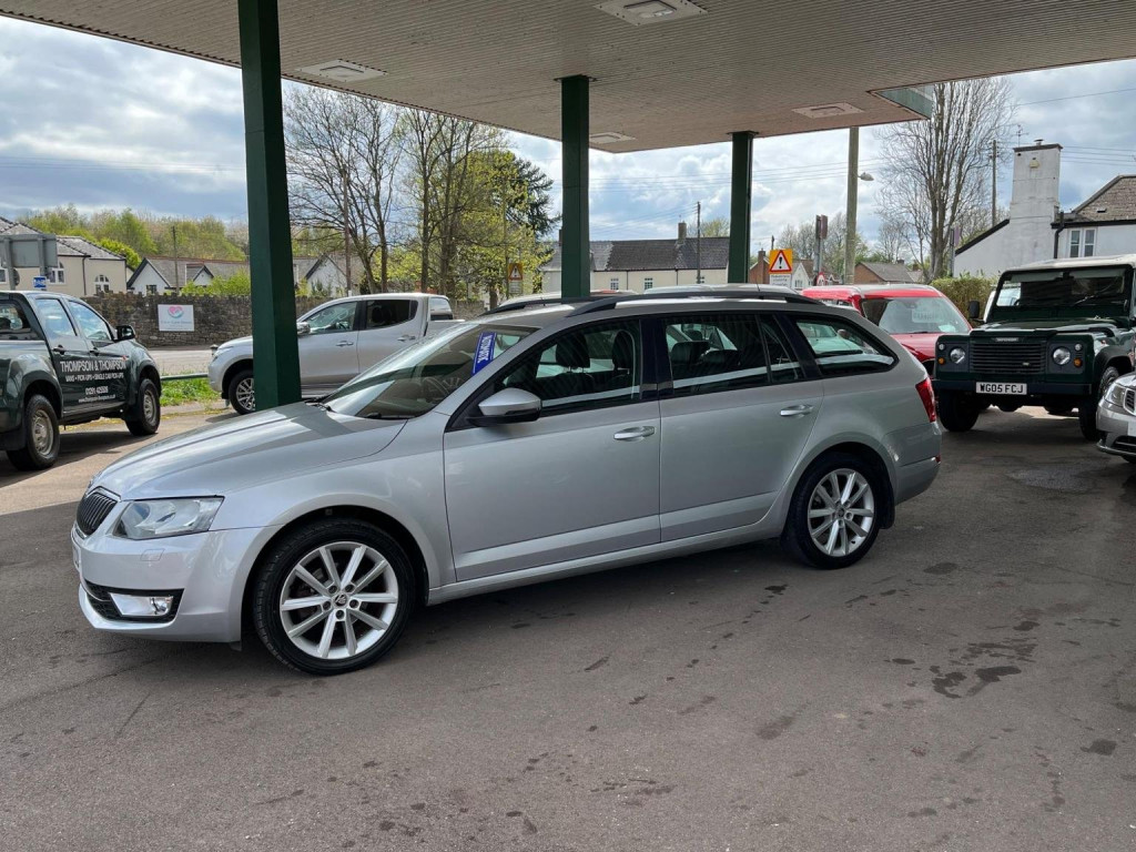 SKODA OCTAVIA