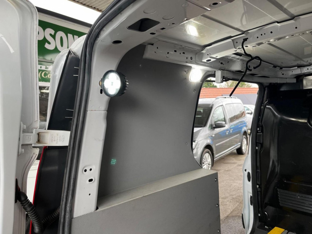 FORD TRANSIT CONNECT