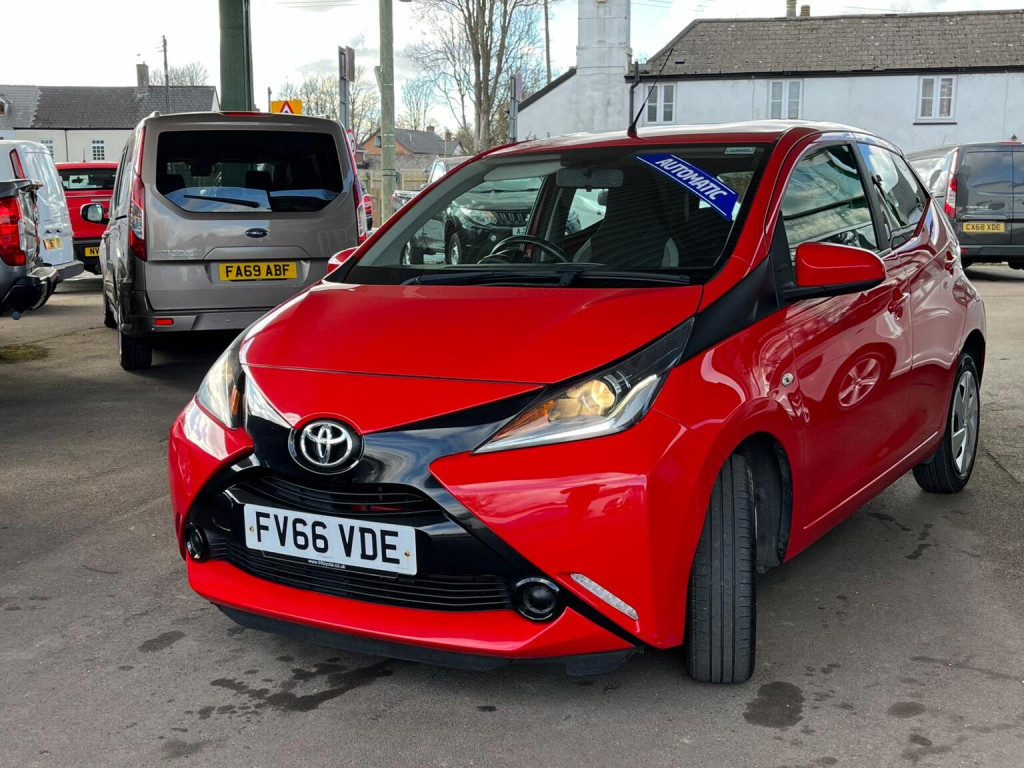 TOYOTA AYGO