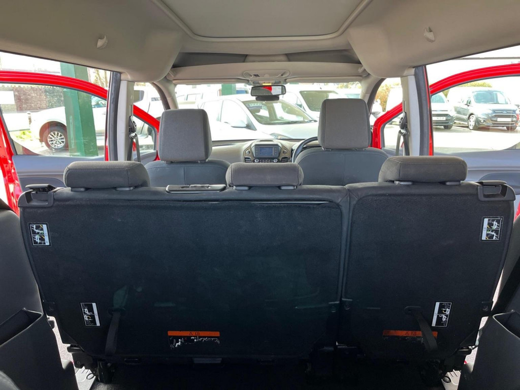 FORD GRAND TOURNEO CONNECT