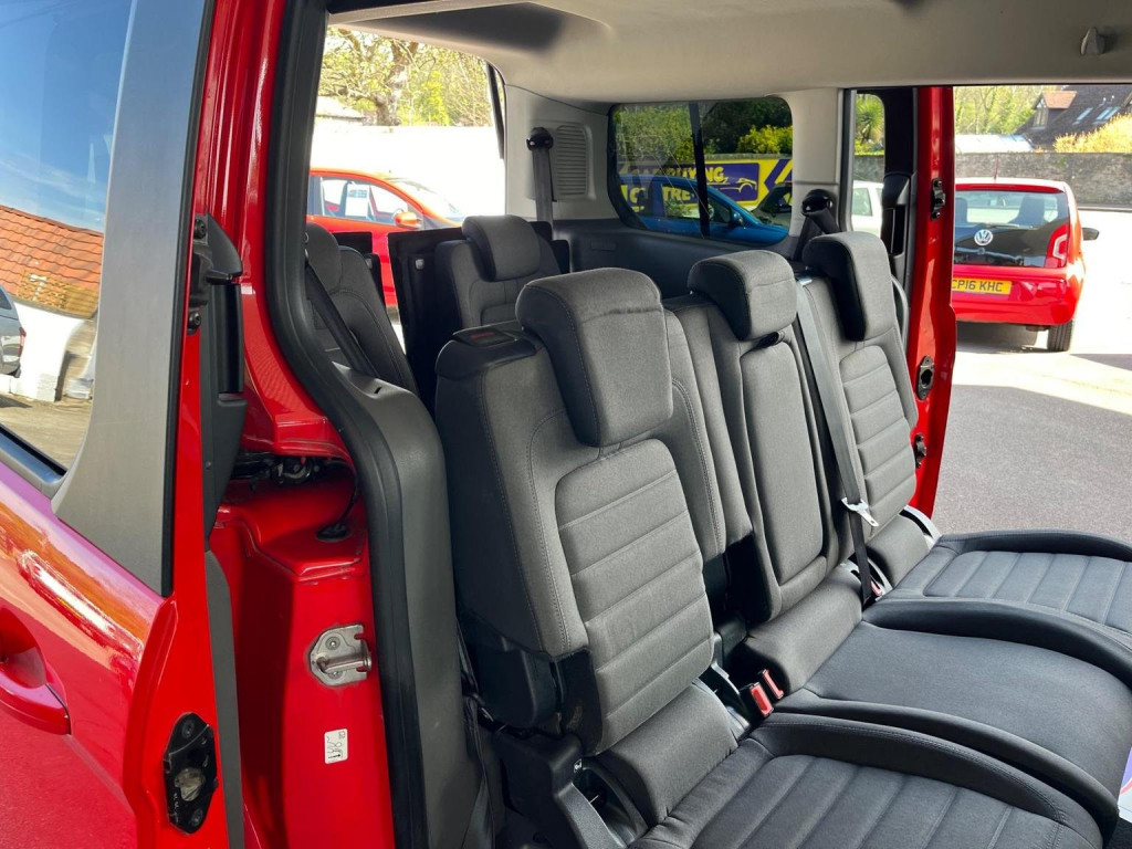 FORD GRAND TOURNEO CONNECT