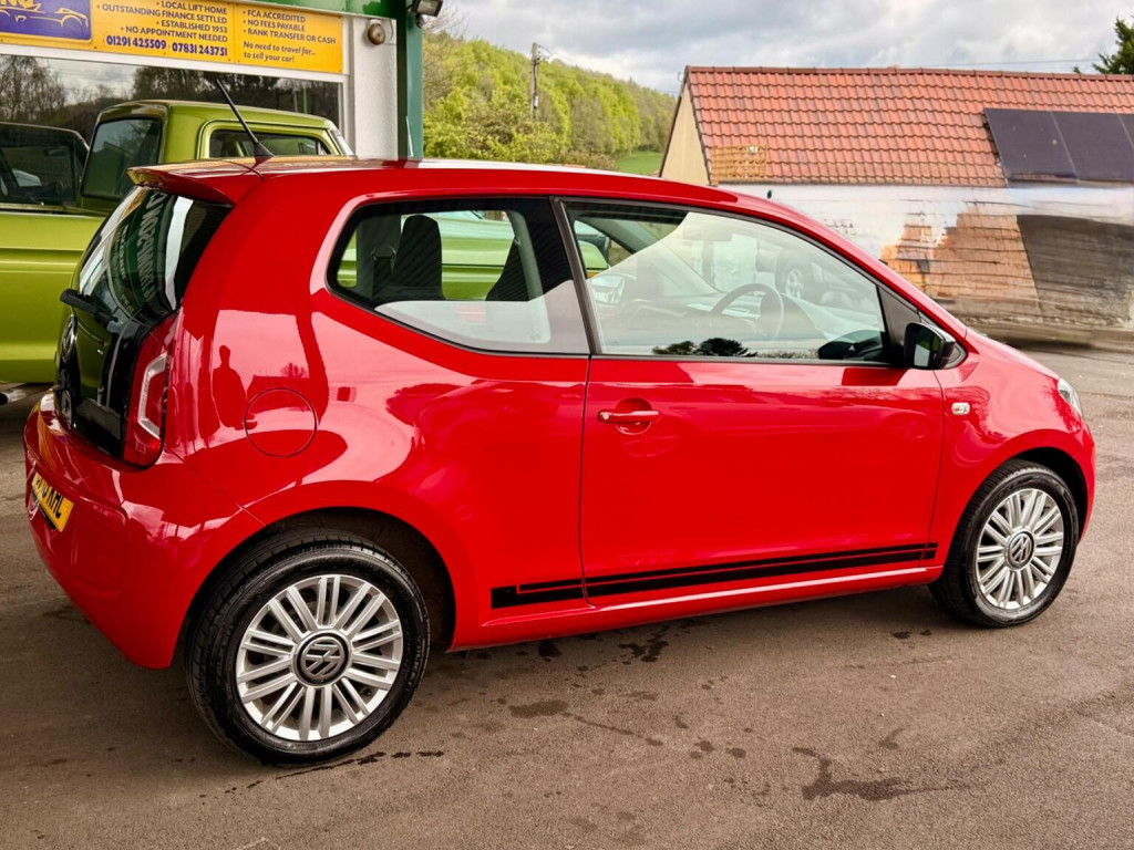 VOLKSWAGEN UP!