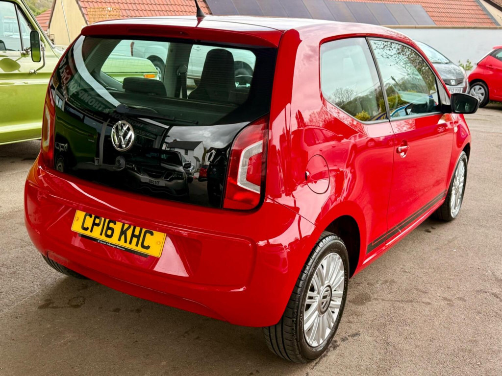 VOLKSWAGEN UP!
