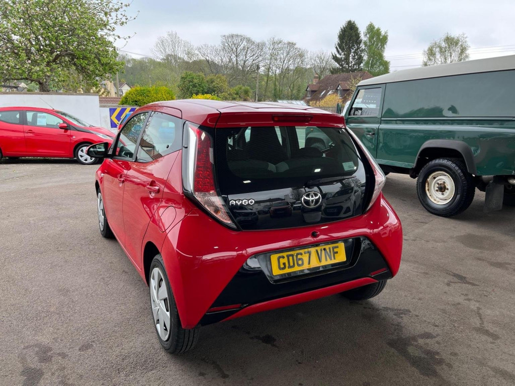 TOYOTA AYGO
