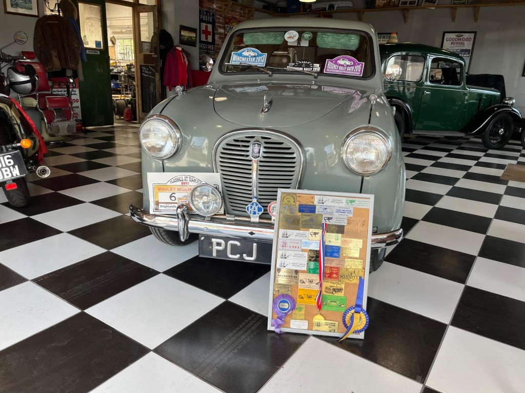 AUSTIN A35