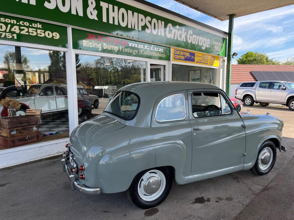 AUSTIN A35