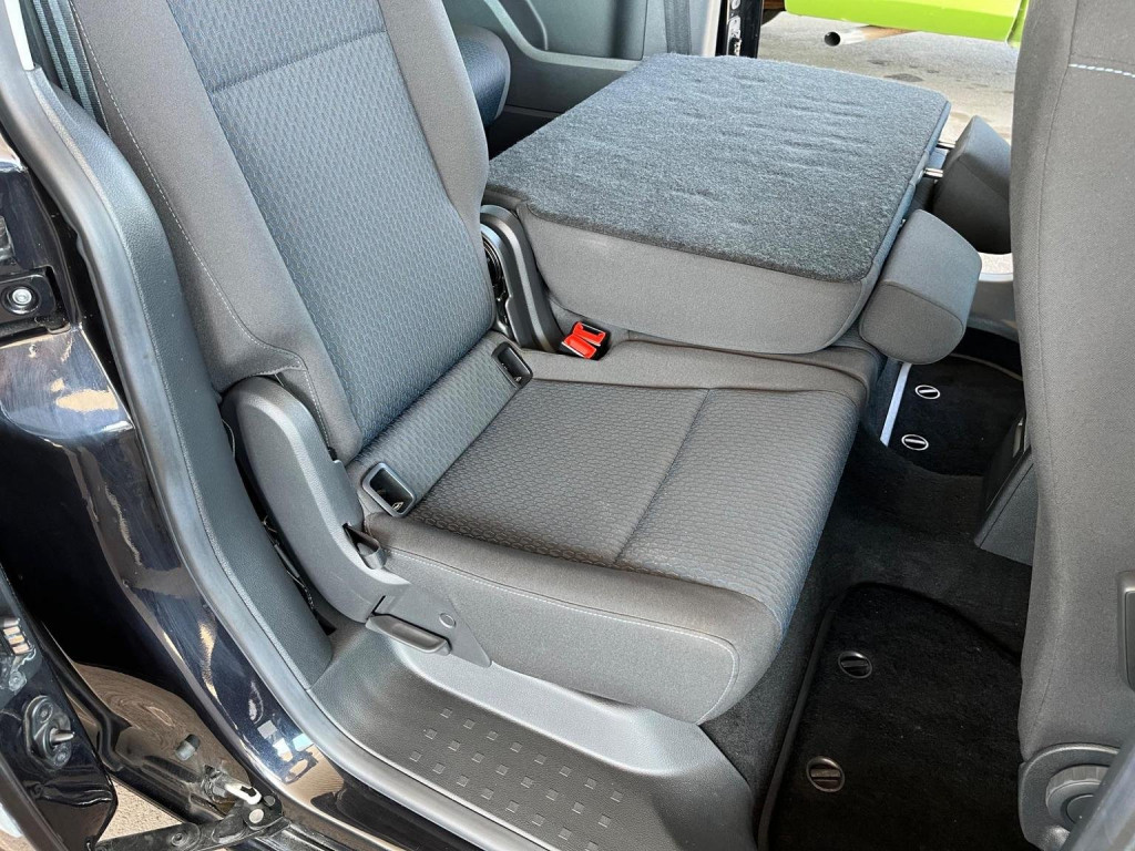 VOLKSWAGEN CADDY MAXI LIFE