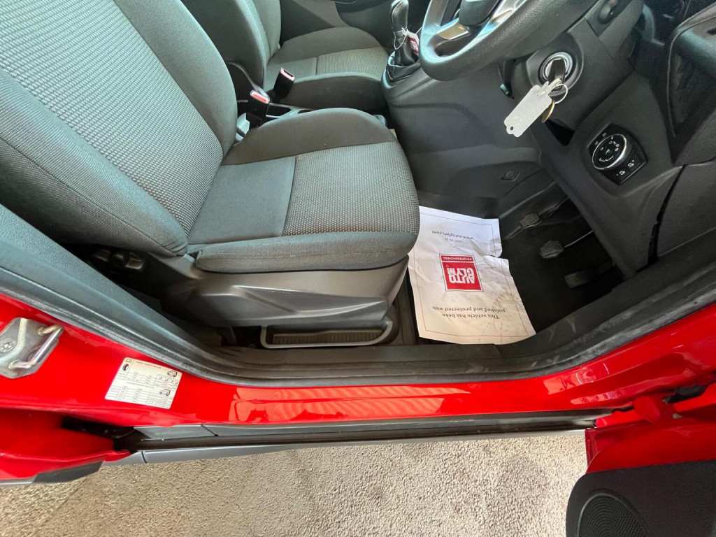 FORD TRANSIT CONNECT