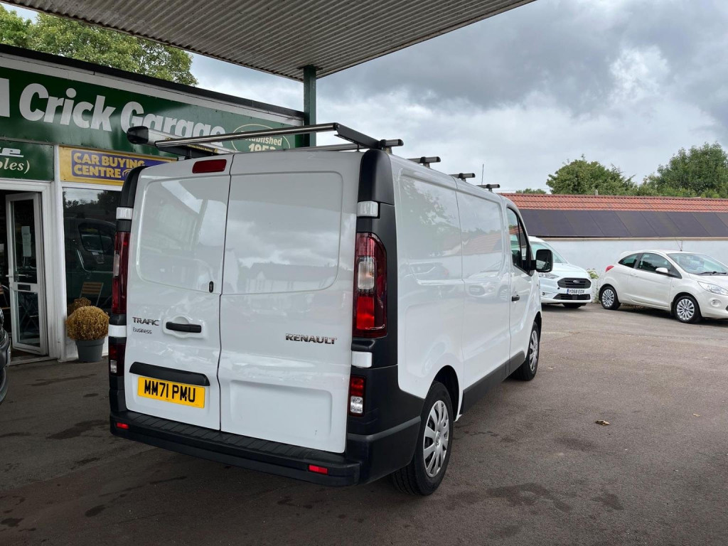 RENAULT TRAFIC